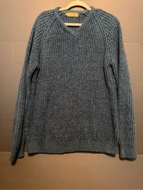 Cashmere Blend V-Neck Sweater in Slate Blue